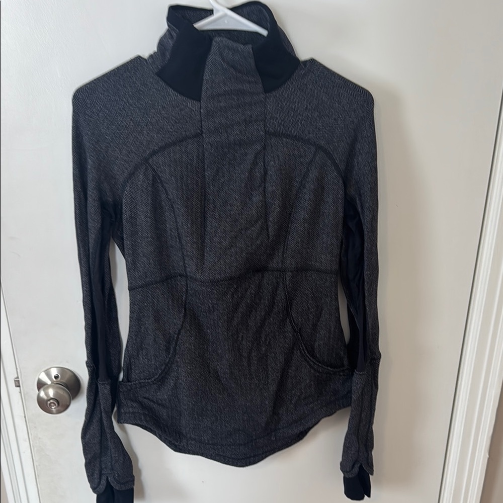 Lululemon Gray half zip Sweater